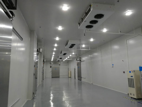 醫(yī)院建設(shè)1200立方藥房冷藏庫安裝費(fèi)用價格是多少？